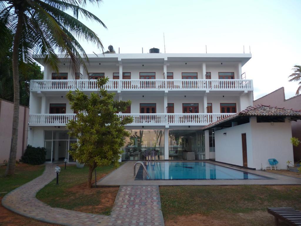 Hotel Ocean View Cottage Hikkaduwa Kültér fotó