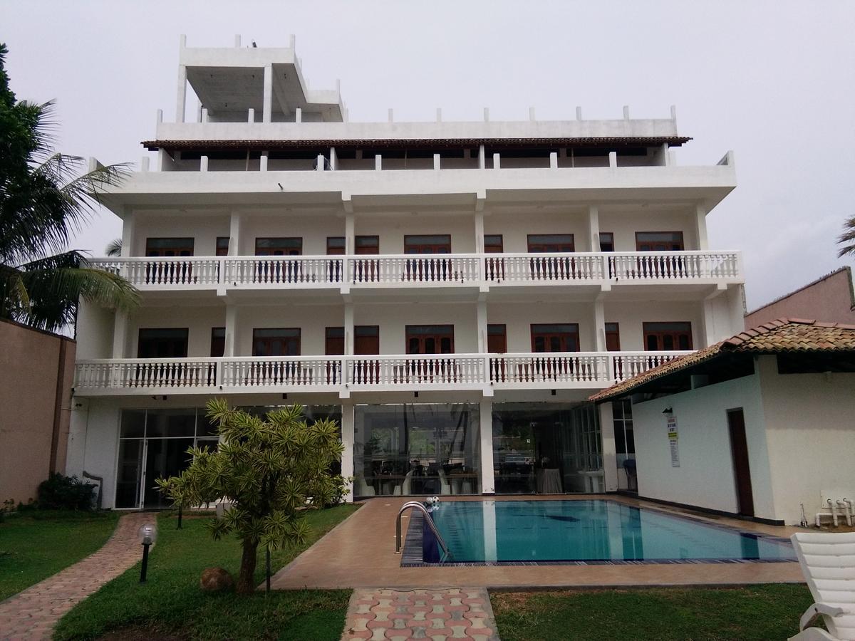 Hotel Ocean View Cottage Hikkaduwa Kültér fotó