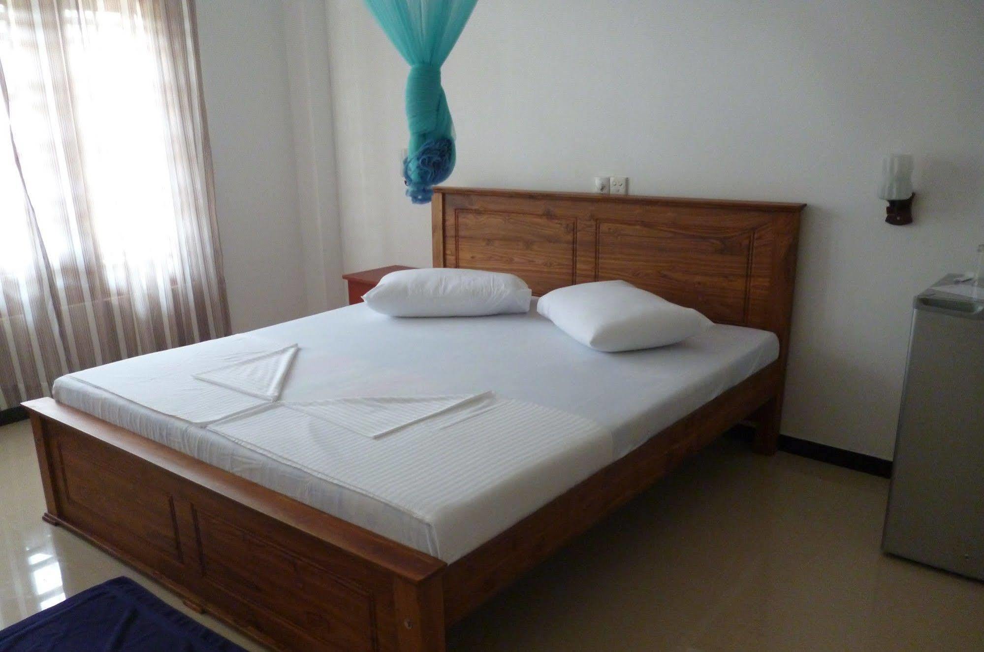 Hotel Ocean View Cottage Hikkaduwa Kültér fotó